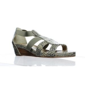 NWT Vaneli Kamlyn Taupe Wedge (NEW IN BOX)